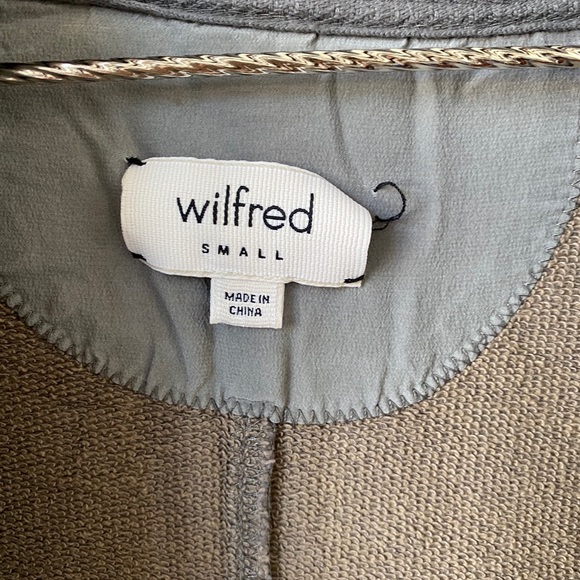 Aritzia Diderot cardigan - Picture 5 of 8